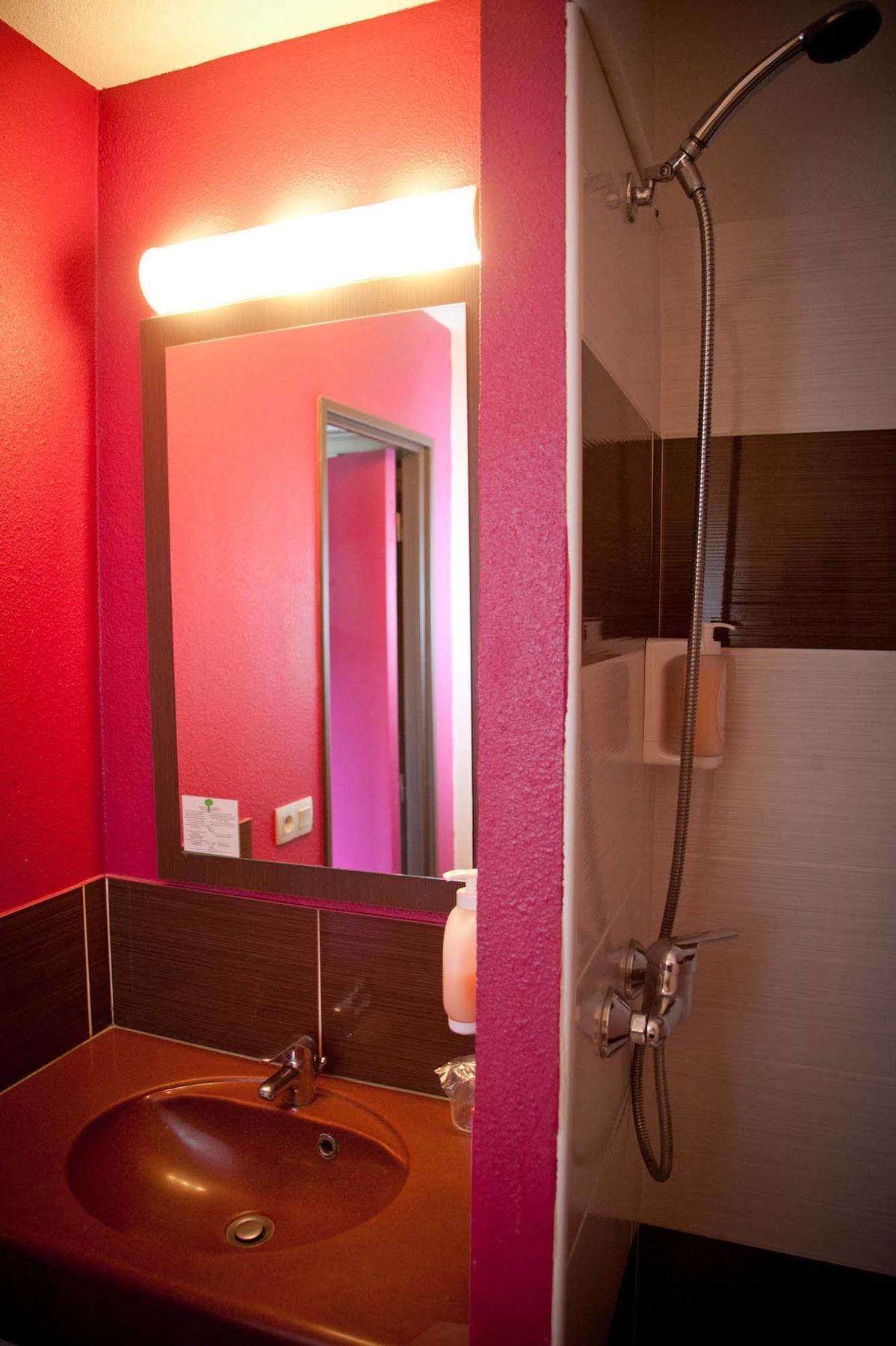 B&B Hotel Pau Zenith Bagian luar foto