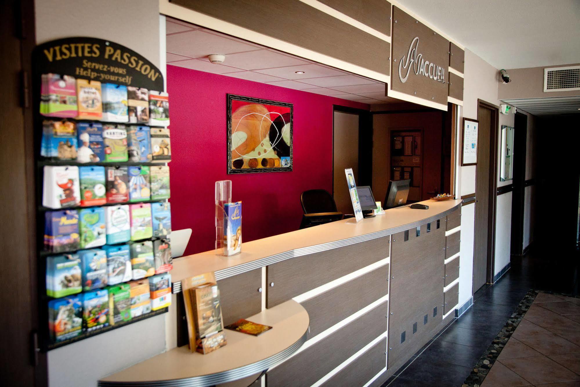B&B Hotel Pau Zenith Bagian luar foto