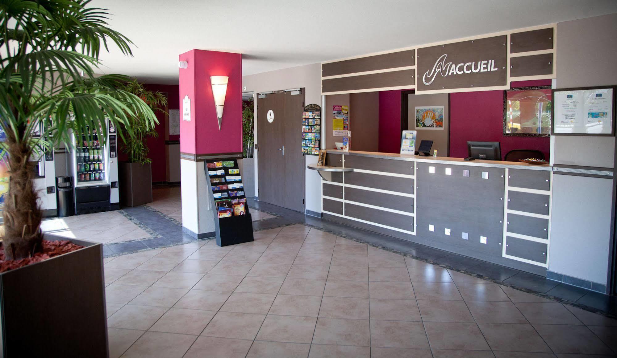 B&B Hotel Pau Zenith Bagian luar foto